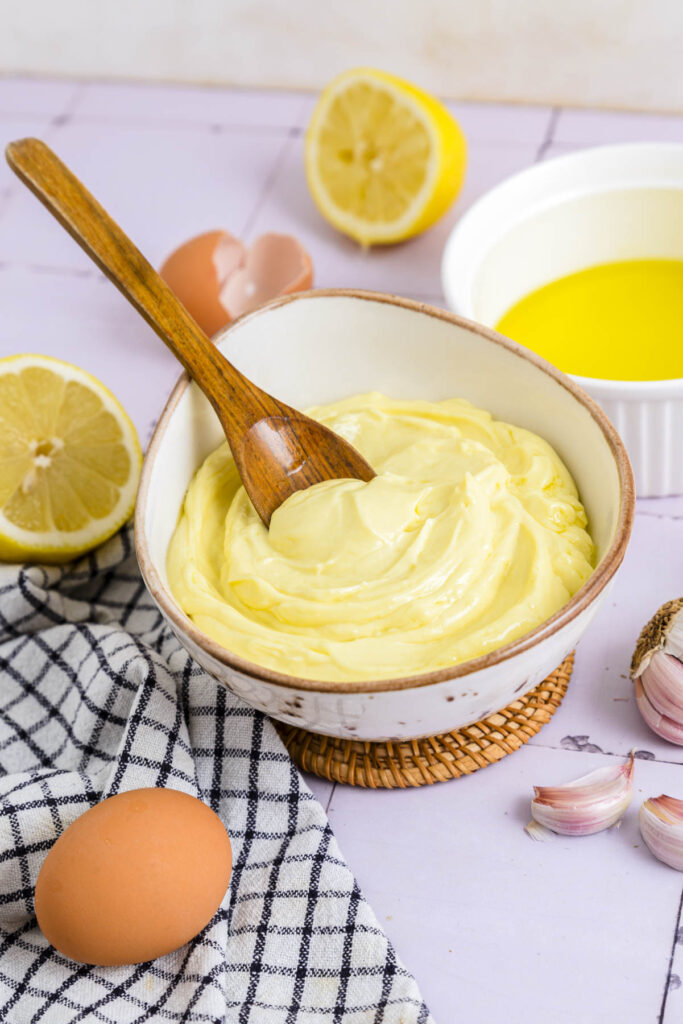 Allioli (Spanish Garlic Sauce) - Recipes From Europe